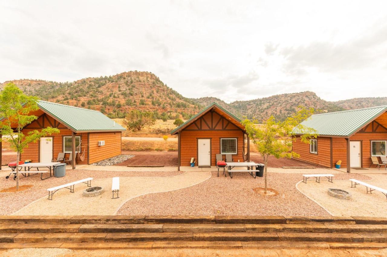 Gooseberry Lodges Zion National Park Area Apple Valley Exterior photo